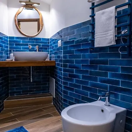 Conte Di Puglia バーリ